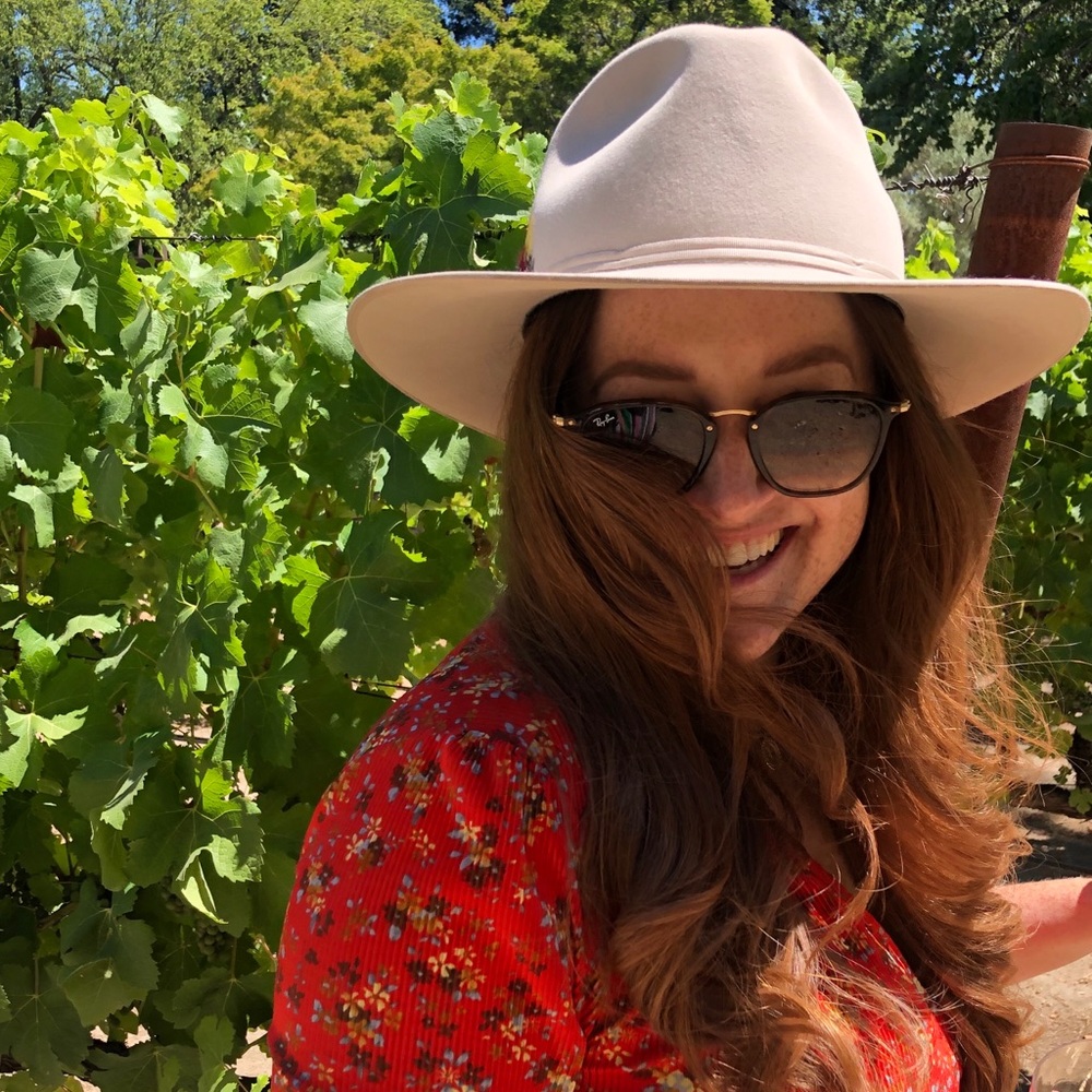 Meet your Posher, Haley